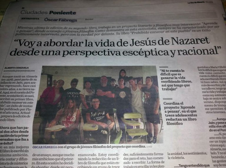 (10/abril/2016) “Voy a abordar la vida de Jesús de Nazaret desde una perspectiva escéptica y racional”. La voz de Almería. 1 oscar-fabrega-libro-jesus1